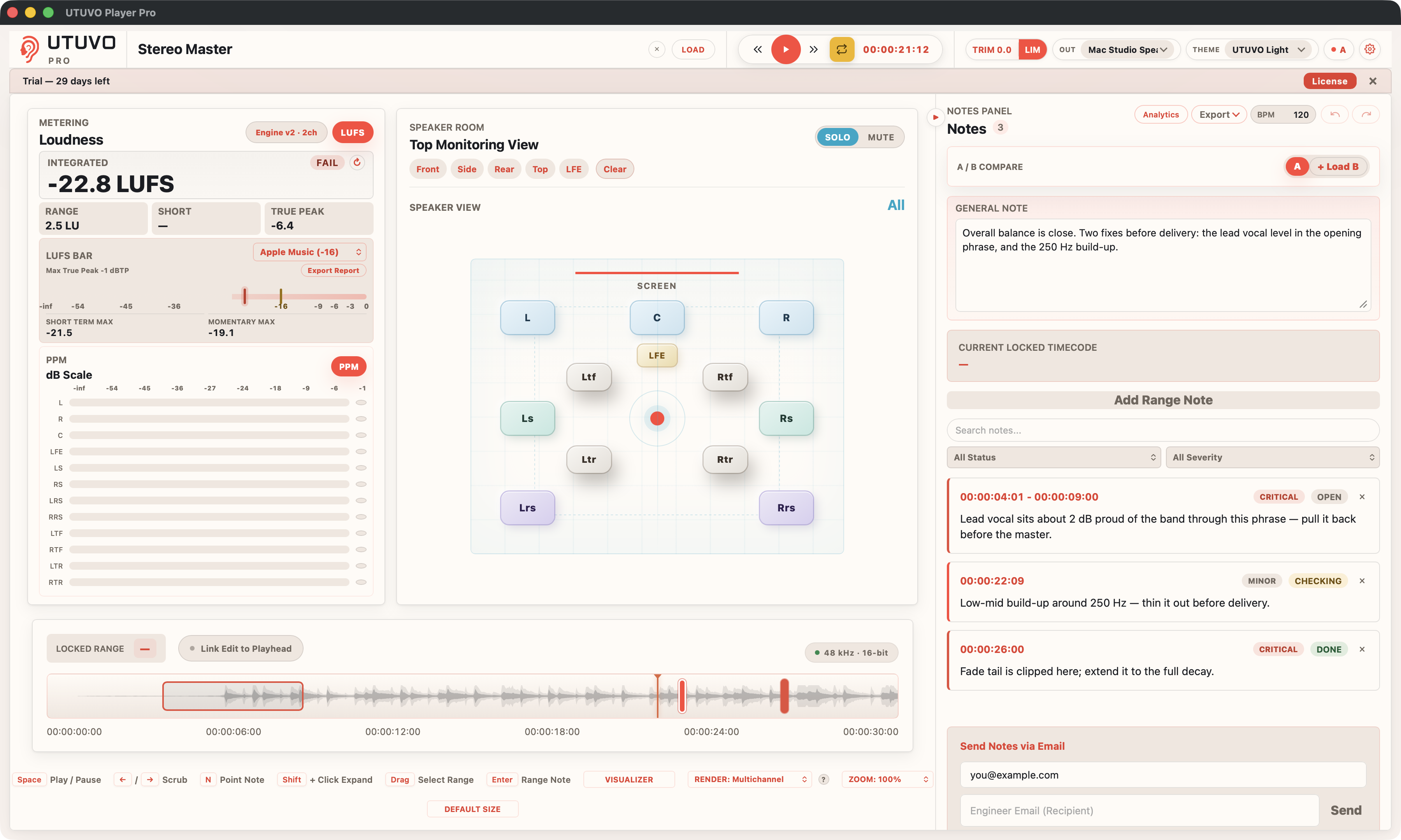 Light テーマの Player Pro で 2 チャンネルマスター、Integrated LUFS、Apple Music ターゲット、保持されたメモを表示